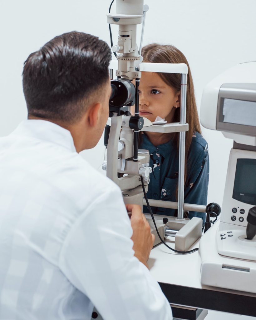 young-ophthalmologist-is-with-little-female-visitor-in-the-clinic.jpg young-ophthalmologist-is-with-little-female-visitor-in-the-clinic.jpg